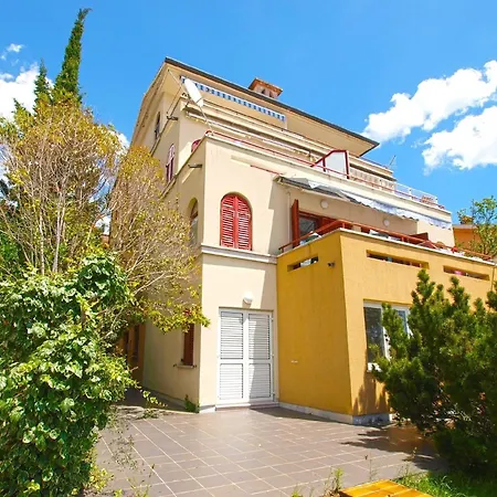 Fuer 2 Personen Ca 45 Qm In Rabac, Istrien Bucht Von Apartment *