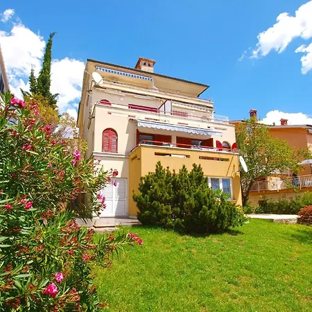 Fuer 2 Personen Ca 45 Qm In Rabac, Istrien Bucht Von Apartment *